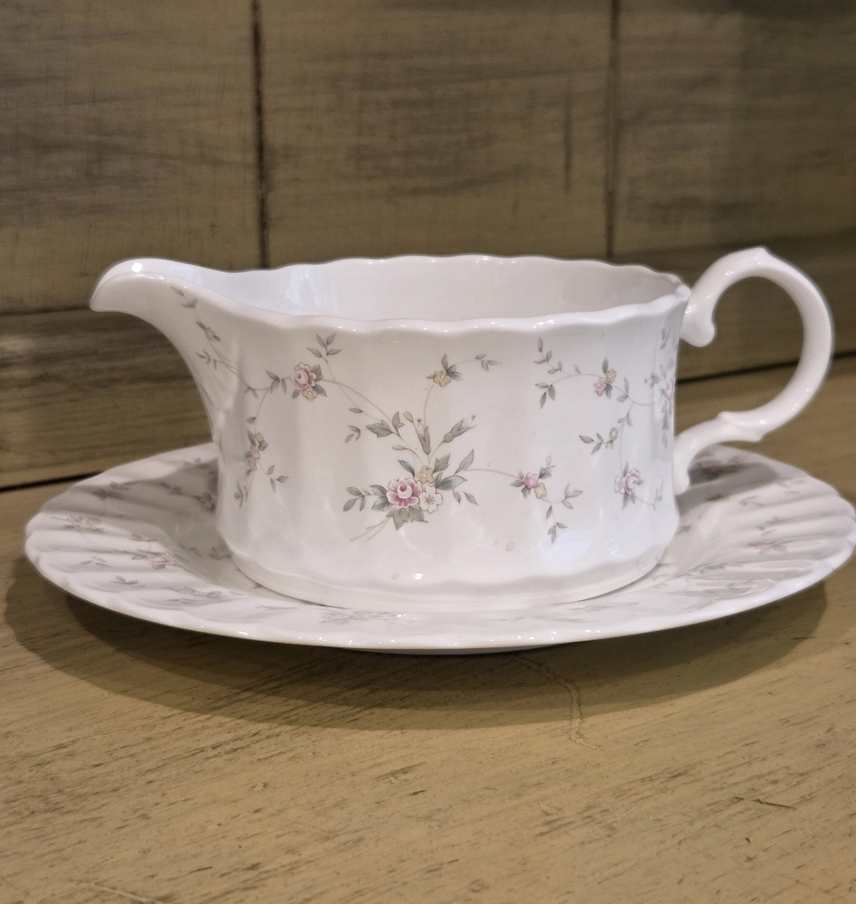 Mikasa Maxima Discontinued French Chintz Gravy Boat